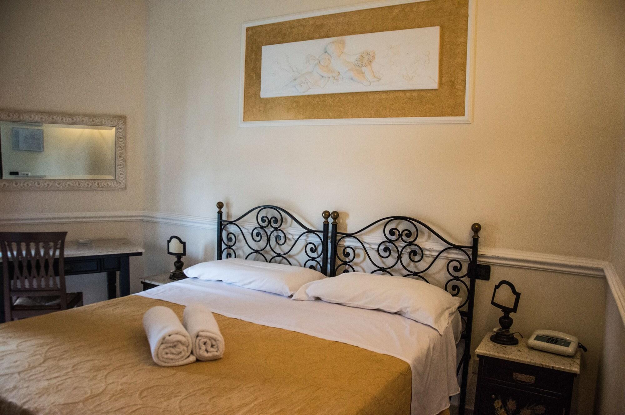 Hotel & Apartments Villa Linda Giardini-Naxos Kültér fotó