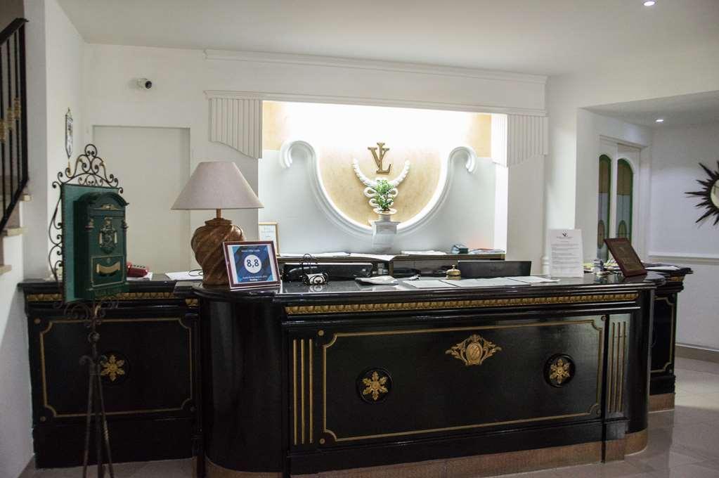 Hotel & Apartments Villa Linda Giardini-Naxos Beltér fotó